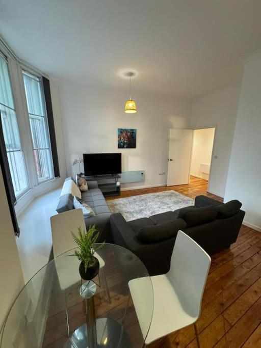 Апартаменти Sleep 6 -Sheffield-George Street Gs202 Екстер'єр фото